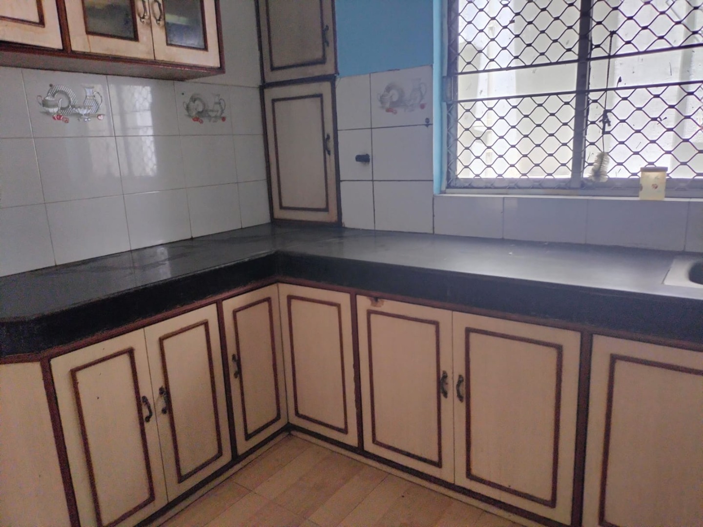 Semi Furnished 3bhk in Rukmini Gaon, Guwahati, Assam, India for Rent
